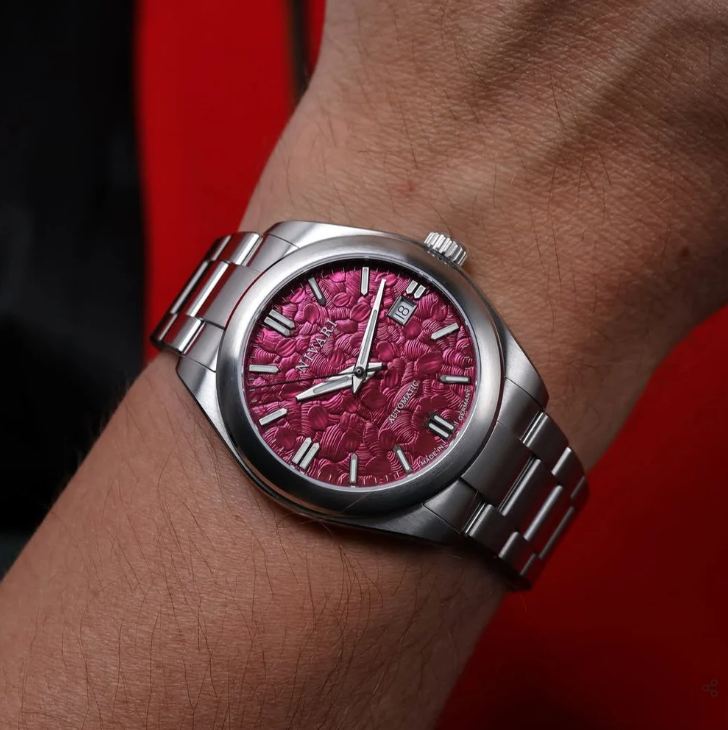 NIVARI Eden Crimson Rose 40mm